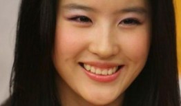 圈内扒叔爆料刘亦菲视频,扒叔揭秘娱乐圈惊人内幕