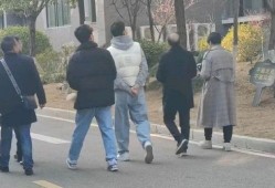 发布吃瓜事件网红,揭秘幕后真相与网络舆论风暴